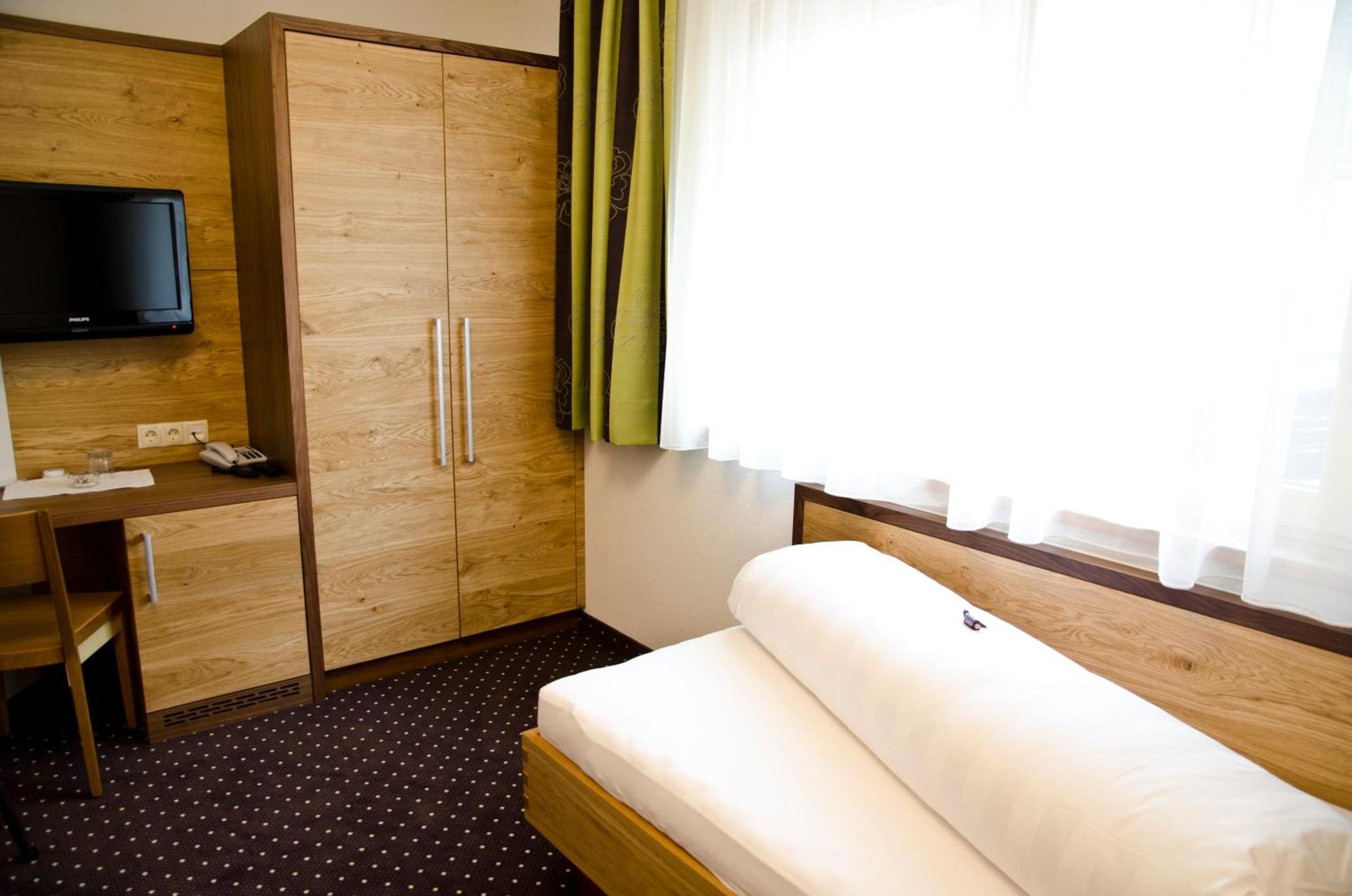 Hotel Garni Arosa Ισγκλ Εξωτερικό φωτογραφία