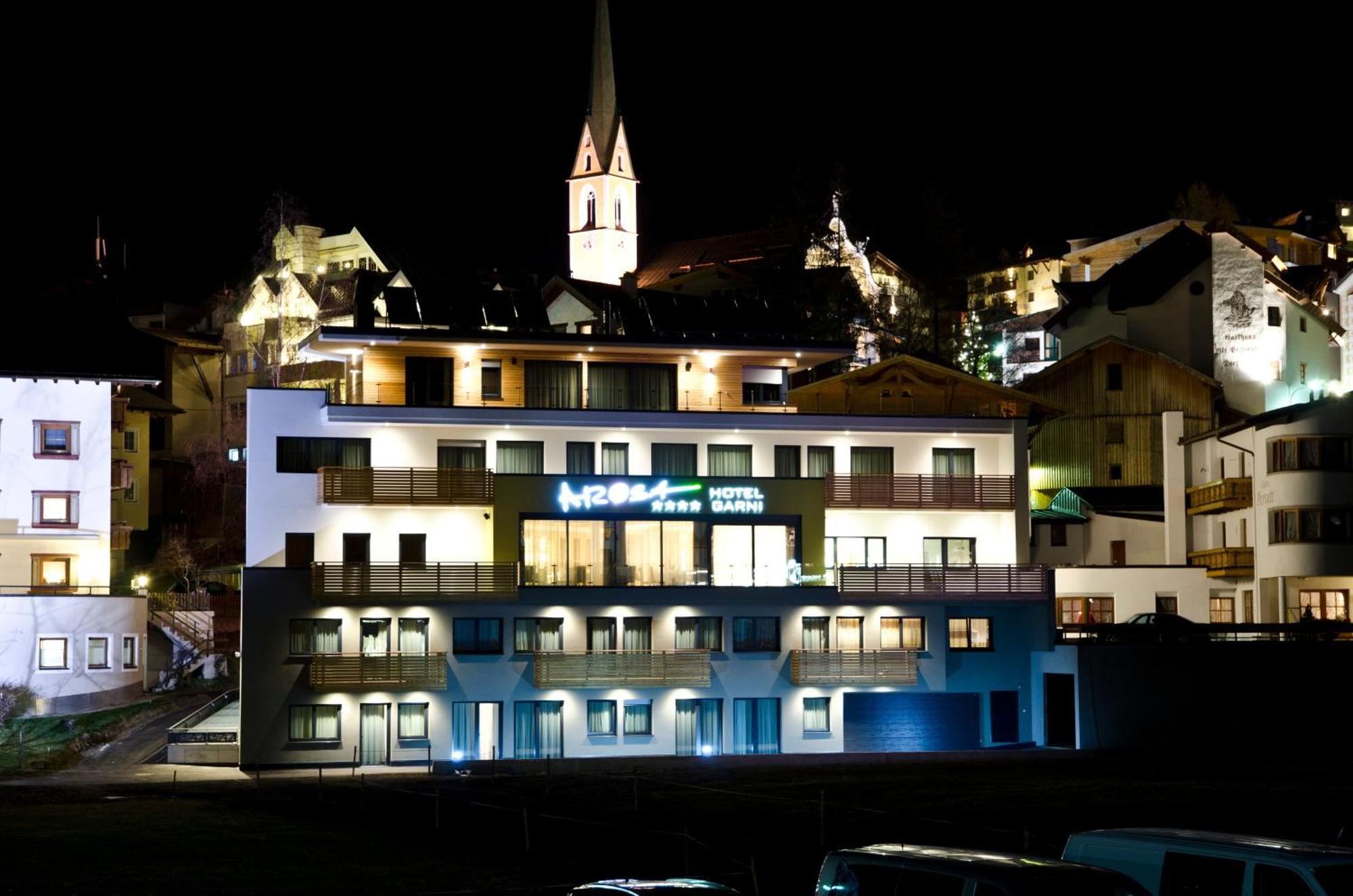 Hotel Garni Arosa Ισγκλ Εξωτερικό φωτογραφία